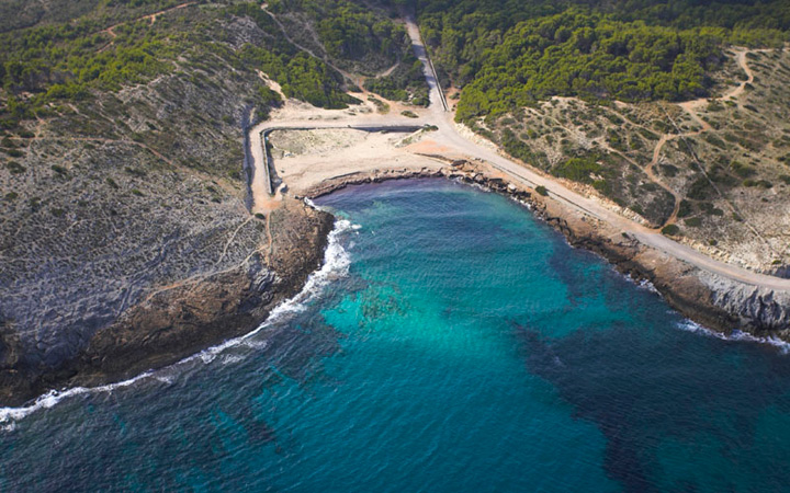 pescaturismemallorca.com excursions en vaixell a Cala Mitjana Mallorca