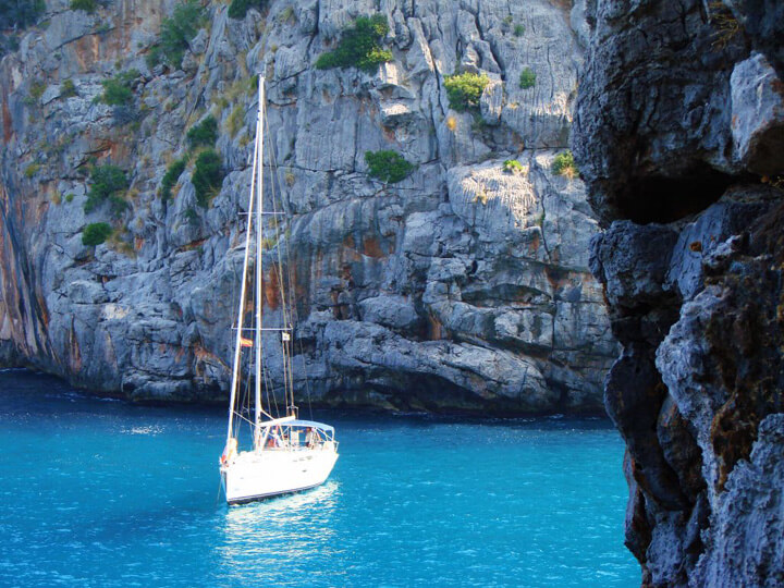 pescaturismomallorca.com excursiones en barco a sa Calobra Mallorca