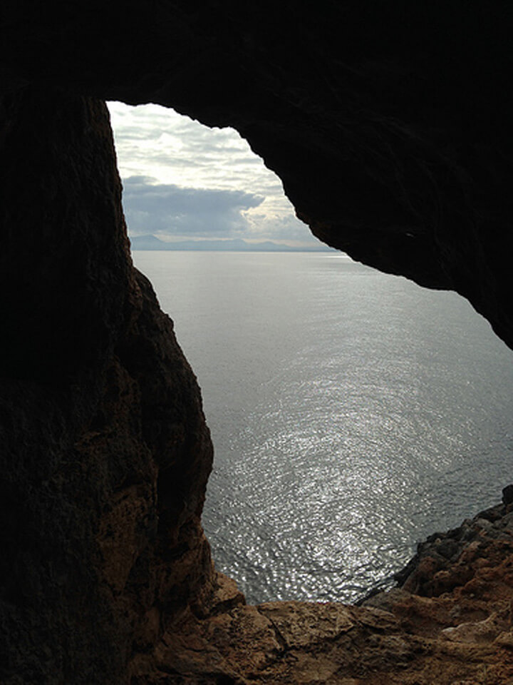 pescaturismomallorca.com excursiones en barco a Cueva Tancada Mallorca