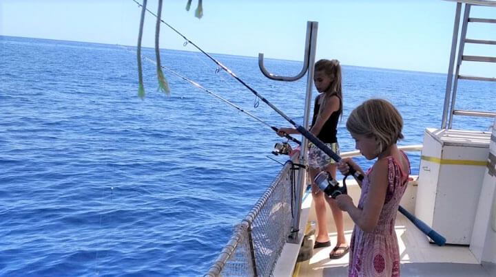 www.pescaturismomallorca.com excursiones en barco en Cala Bona con Joan
